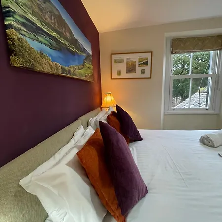 Royal Pensión 3*